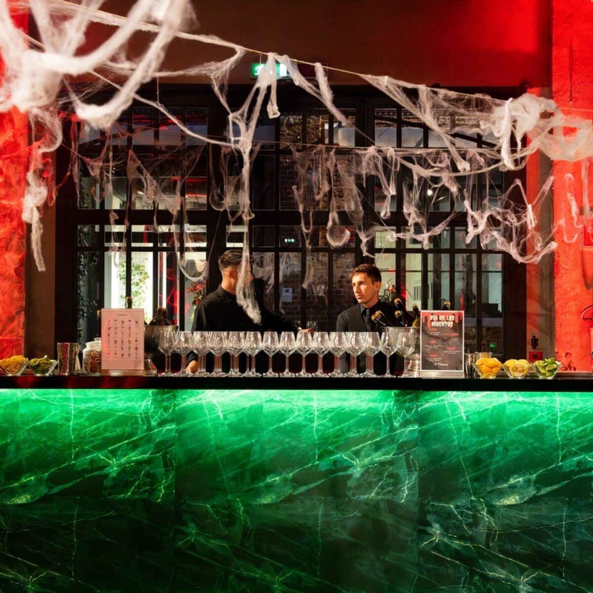 HALLOWEEN PARTY Flatpay