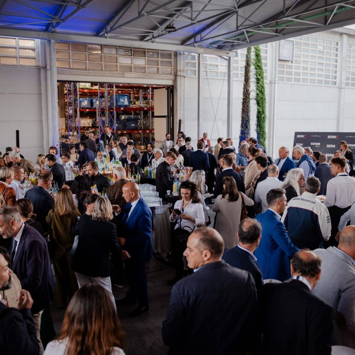 Aperitivo standing e networking nella sede Berni
