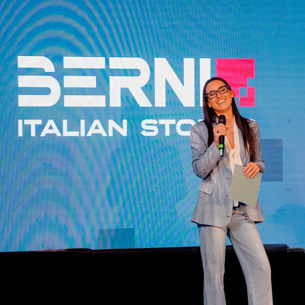 Beatrice Berni durante il congresso nei magazzini Berni